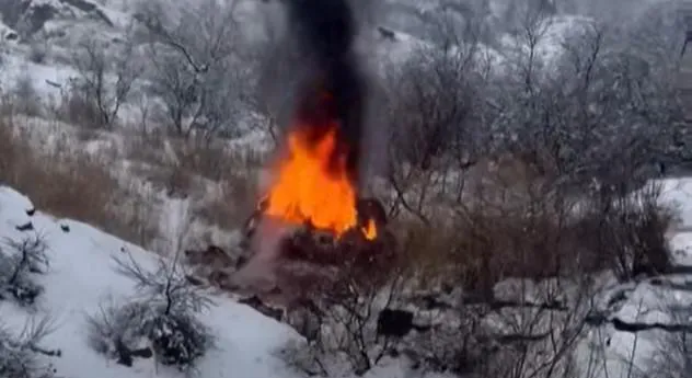 გლდანთან, ავტომობილი გზიდან გადავარდა და დაიწვა - არსებული ინფორმაციით, დაიღუპა ერთი პირი: რა ხდება ცნობილი