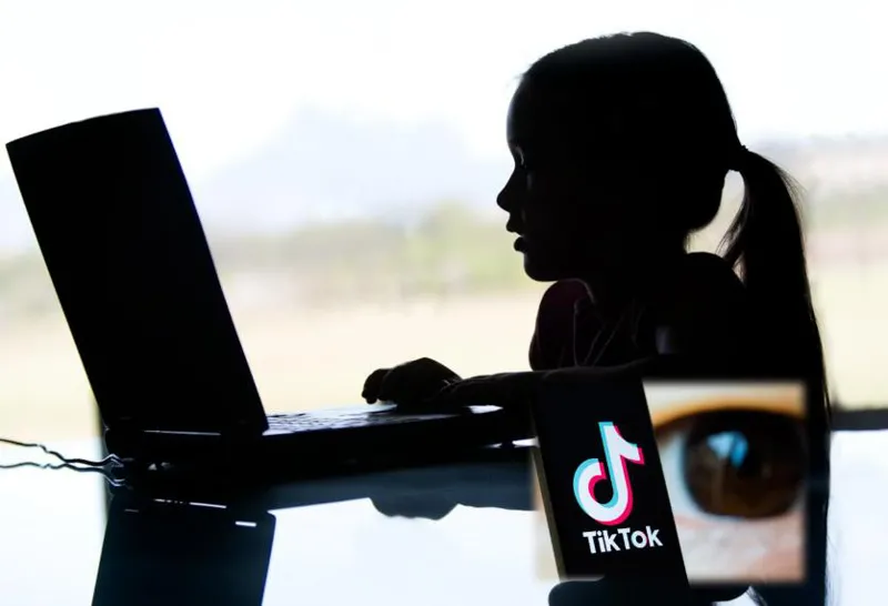 30 წლამდე მამაკაცი "ტიკტოკზე" 11 წლის ბავშვს თანატოლად გაეცნო და ინტიმური შინაარსის ფოტოებს სთხოვდა - როგორ გამოაშკარავდა დანაშაული და როგორ დავიცვათ ბავშვები კიბერძალადობისგან