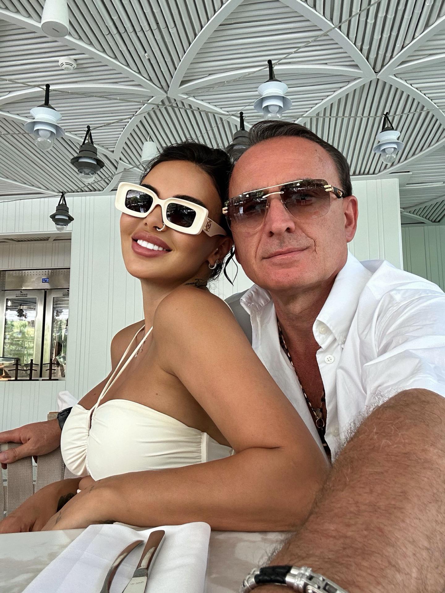 "ხელი სახლში დივანზე მთხოვა" - შორენა ბეგაშვილი 67 წლის ბიზნესმენზე თხოვდება: რა არის ცნობილი მამუკა ურუშაძეზე, რომელსაც მსახიობი აქამდე საგულდაგულოდ მალავდა