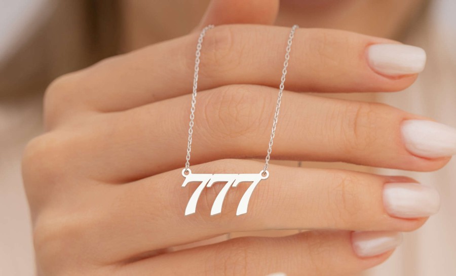 ხშირად გხვდებათ თვალში ე.წ. “ანგელოზის რიცხვები?“ - რას ნიშნავს და რა გზავნილს ატარებენ ისინი